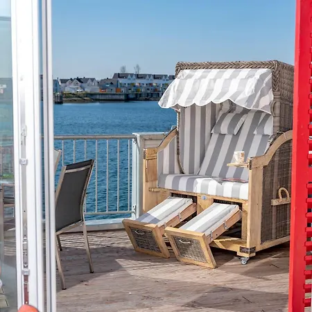 Baltic Side Apartment